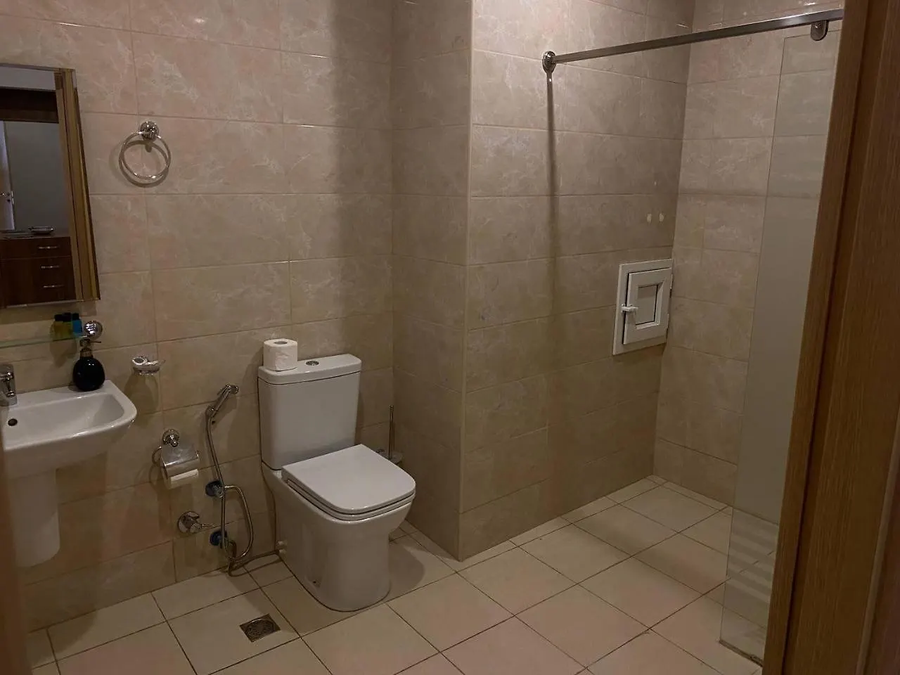 One Bedroom Heydar Aliyev Building 9-8 Baku 0*,