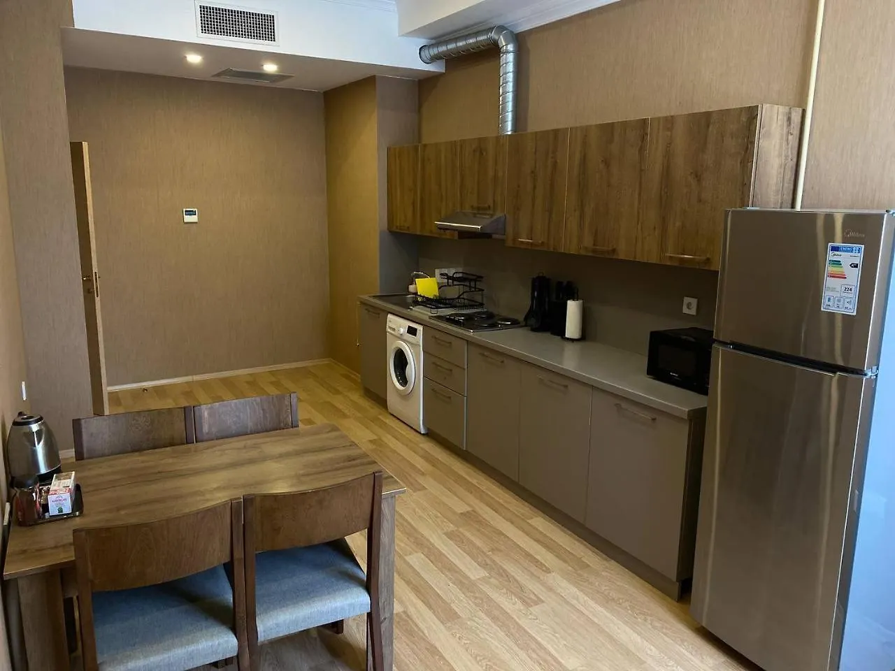One Bedroom Heydar Aliyev Building 9-8 Baku Apartment